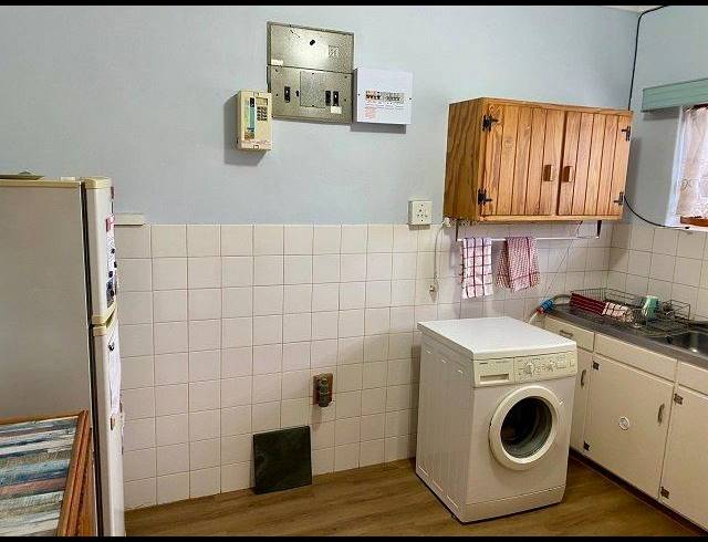 2 BEDROOM APARTMENT FOR SALE IN FISH HOEK